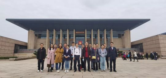 公司第三黨支部開展“南湖紅船憶初心，牢記使命勇擔當”主題黨日活動